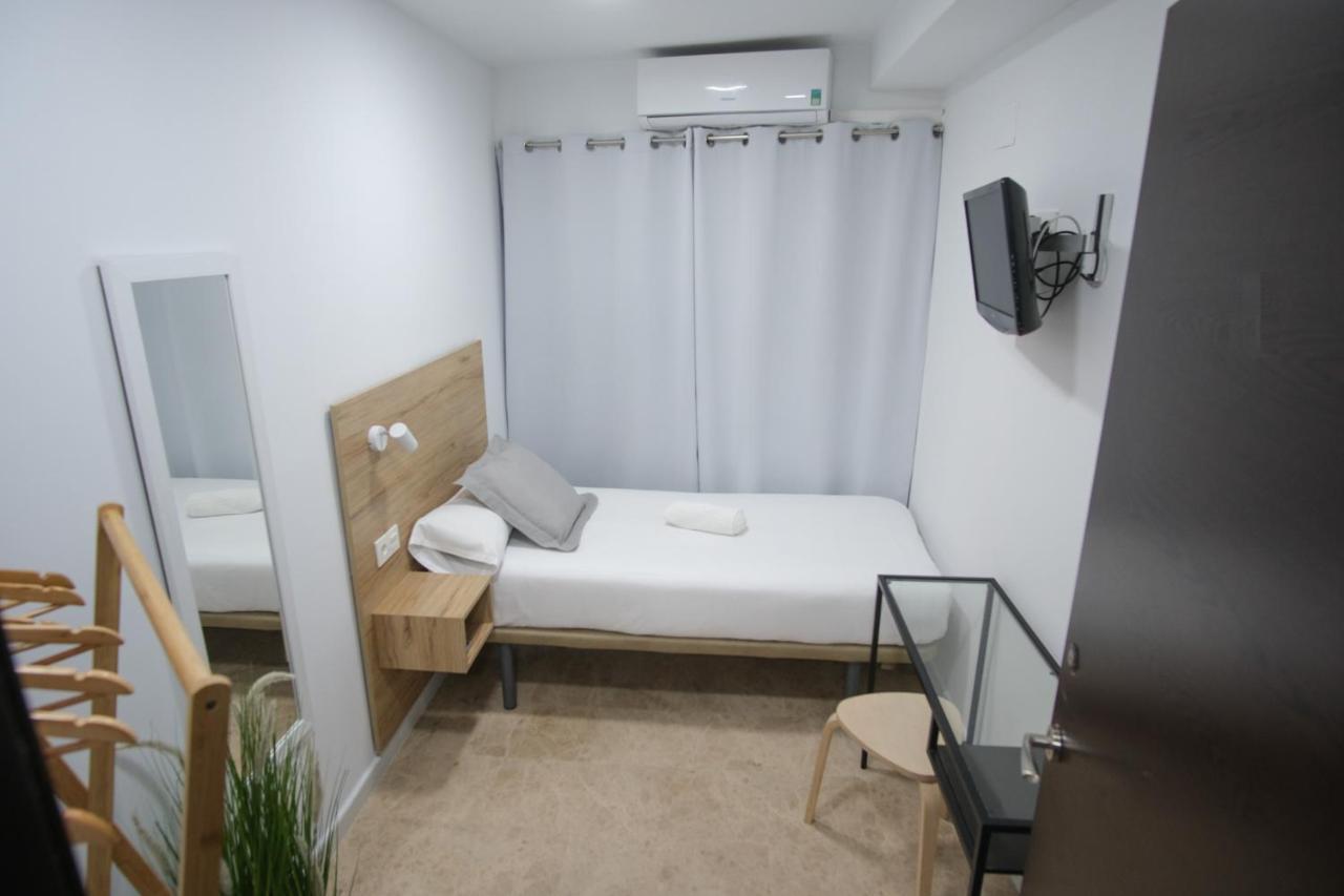 Chambre Simple avec Salle de Bains Commune