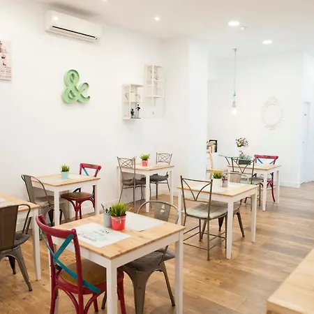 Hotel Smile&Co Hostal Boutique-2